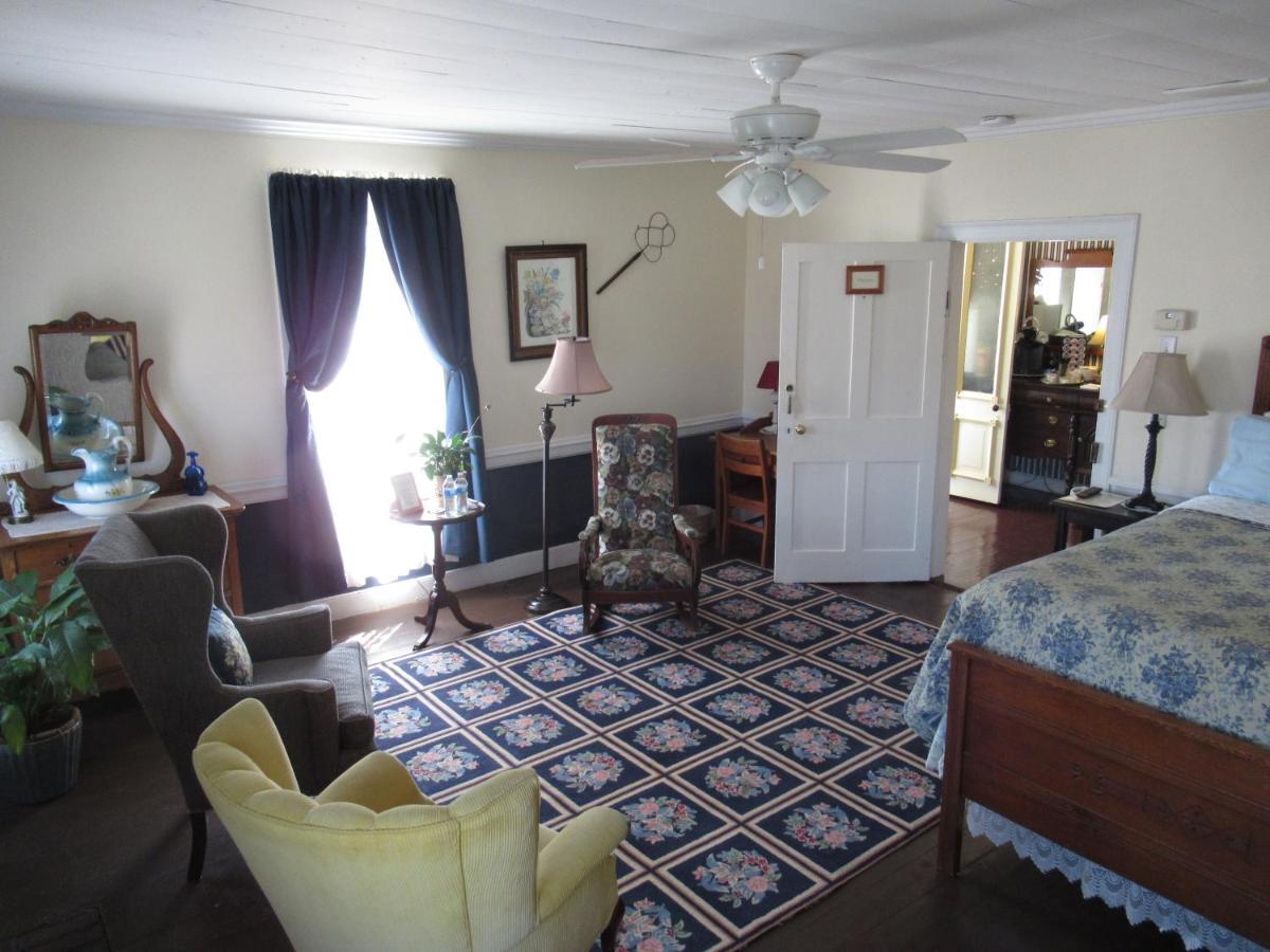 Carrier Houses Bed & Breakfast Rutherfordton Exterior foto