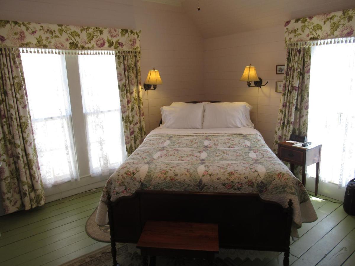 Carrier Houses Bed & Breakfast Rutherfordton Exterior foto