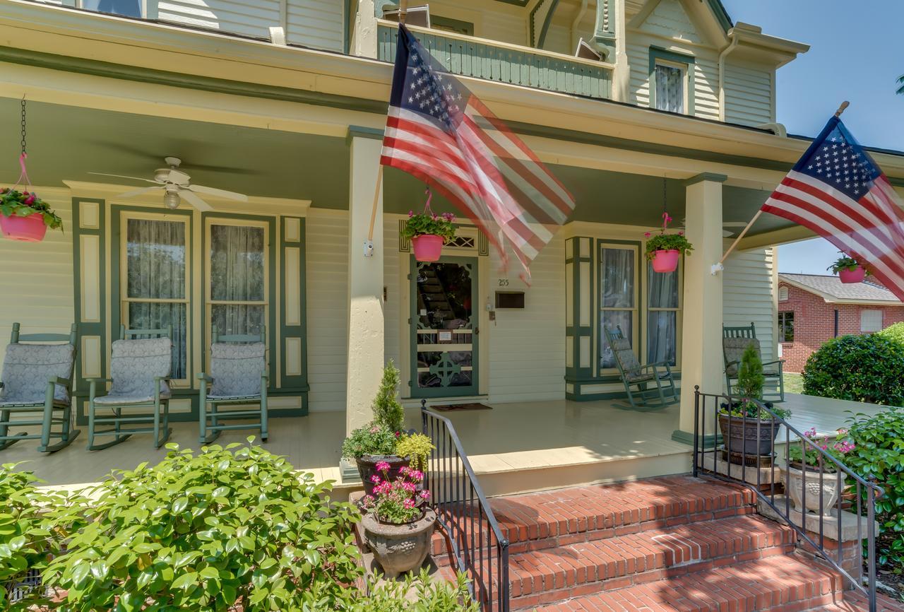 Carrier Houses Bed & Breakfast Rutherfordton Exterior foto